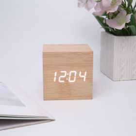 Alva Clock - Wooden Minimalist Clock (Color: Wood)